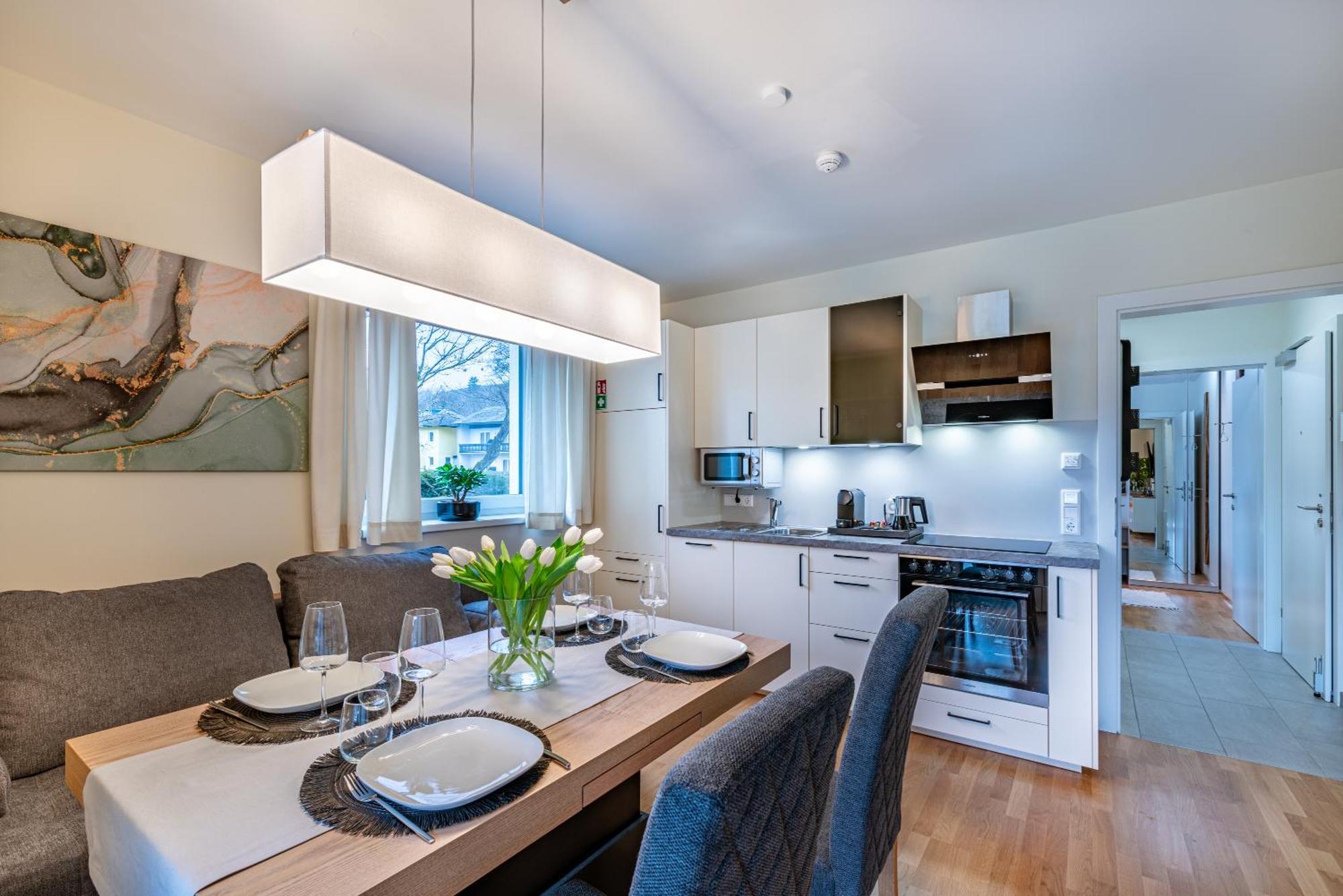 Well-Home Apartments Velden フェルデン・アム・ヴェルターゼー エクステリア 写真